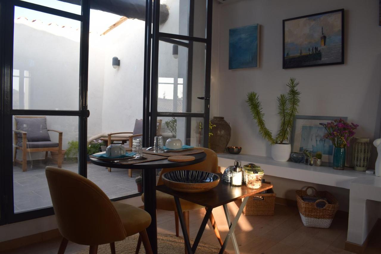 Les Jasmins Bed and Breakfast Marseillan  Exteriör bild